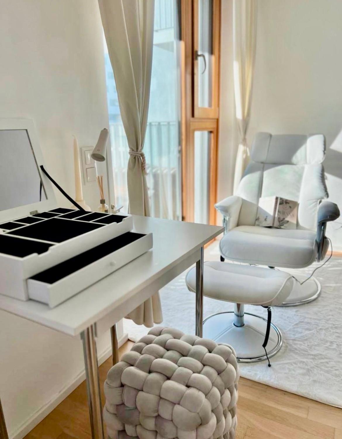 Apartment Belvedere White Wien